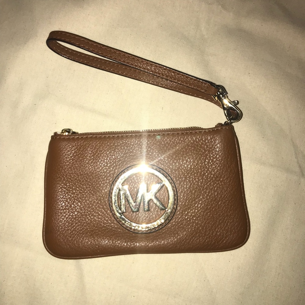 MK wristlet